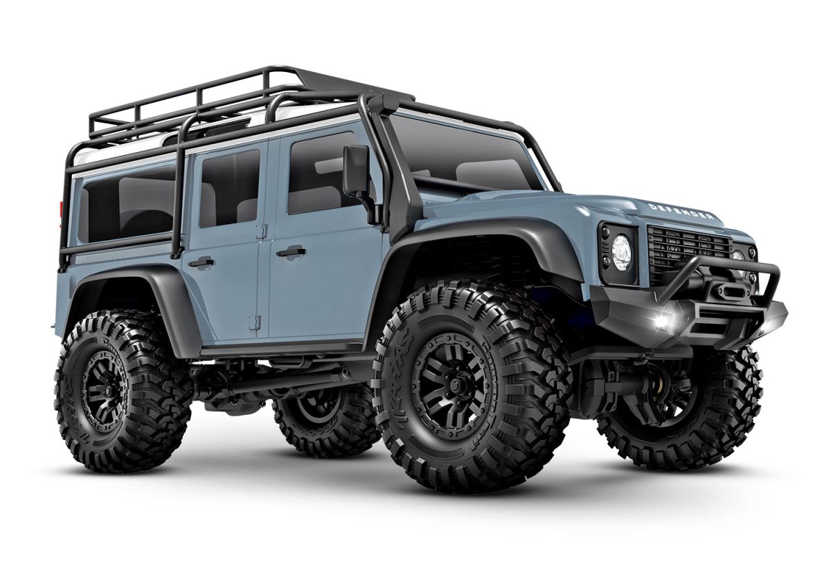 97054-1-TRX-4m-Defender-3qtr-